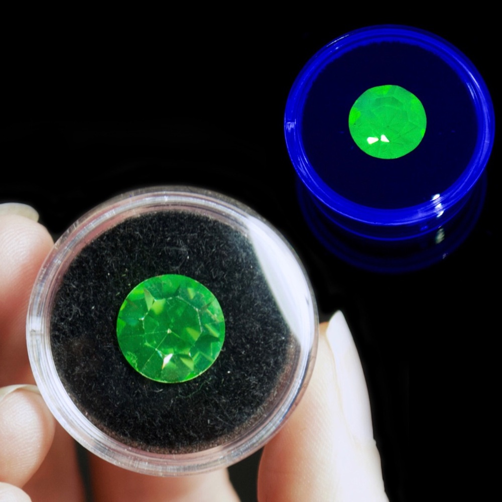 12mm UV Reactive Uranium Glass Round Rhinestone